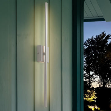Vara 28" Modern Minimalist Indoor/Outdoor Metal 350-Degree Rotatable Dimmable Integrated LED Wall Sconce - JONATHAN Y